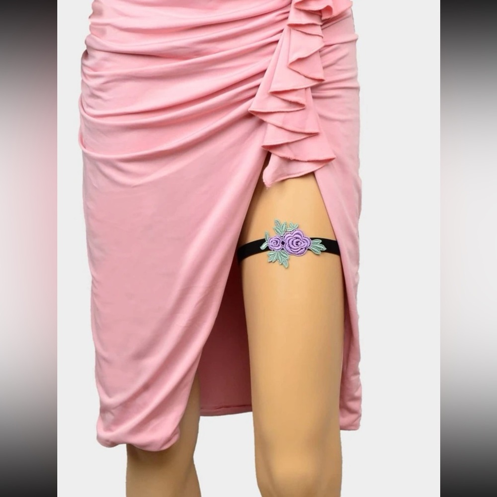 🌸 Awesome Stretchy Floral Flower Appliqué Leg Cuff Garter Belt 🌸